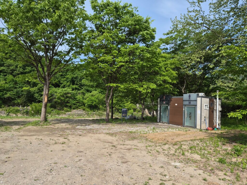 서울 근교 노지 계곡 화장실